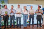 Imagem ilustrativa da notícia: Na Expodireto, Famurs reconhece lideranças do agronegócio gaúcho