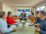 Imagem ilustrativa da notícia: Famurs firma parceria com a Servpref para qualificar atendimento em saúde nos municípios